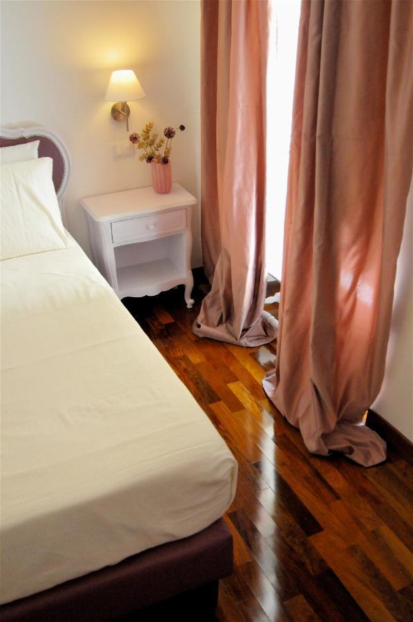 Feliz In Roma B&B Ngoại thất bức ảnh